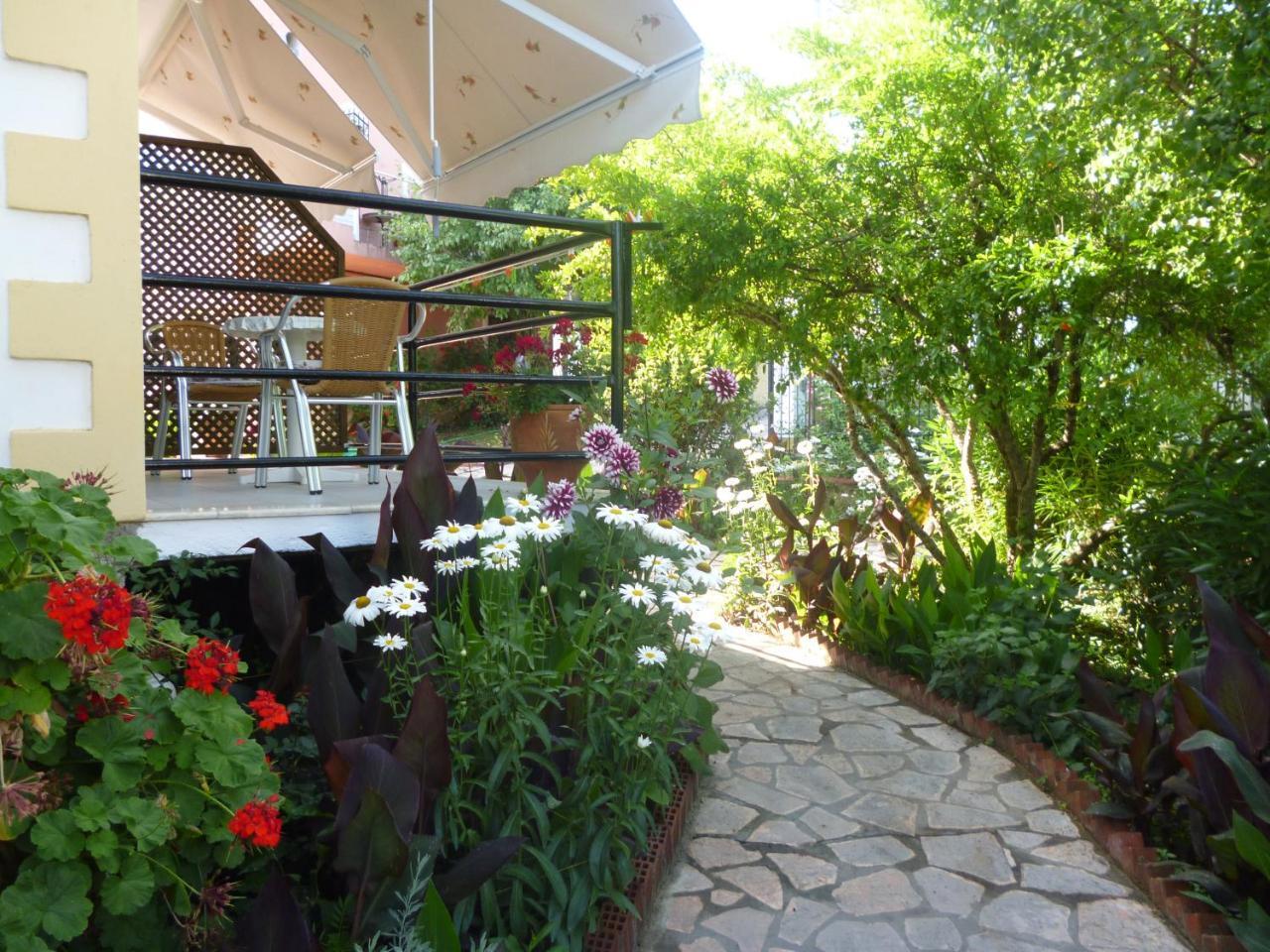 Kostas Studios Agios Georgios Pagon Exterior foto